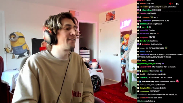 xQc puts a hole in Ludwig's wall (sleep paralysis)