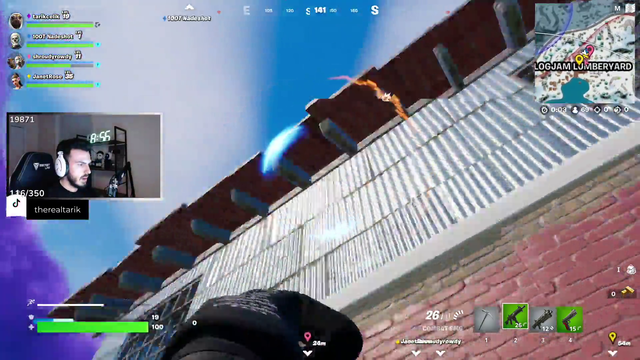 Tarik runs into the most intimidating streamer
