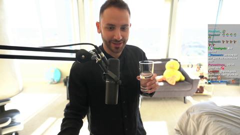 Reckful just 6 months ago... Mental health is no joke and can deteriorate so fast. Rest in peace...