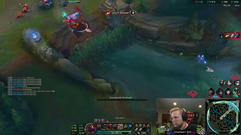 Quin is having a tough time with League of Legends