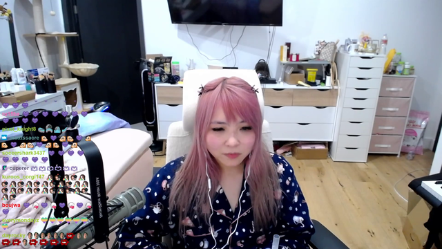 Poki tried helping Yvonne become a content creator