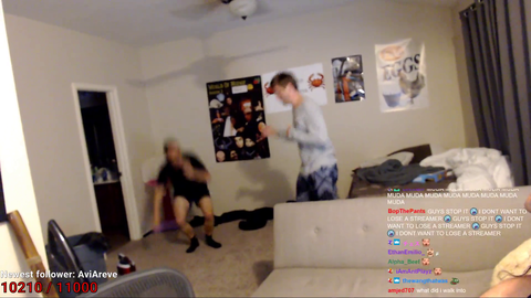 Mizkif vs Sodapoppin