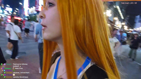 random passerby helps Nicoco teach Robcdee an idol trend