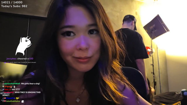 Fuslie deals with drunk Mang0