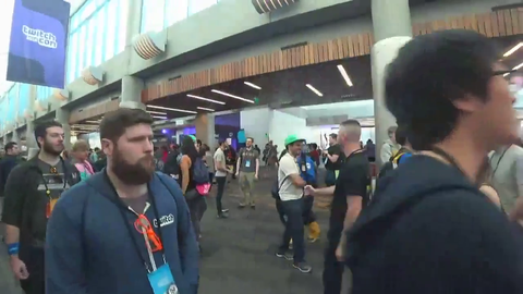 Amouranth meeting her biggest fan Snailboi.