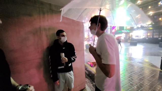 Norwegian tourist meets the real Shroud in Korea