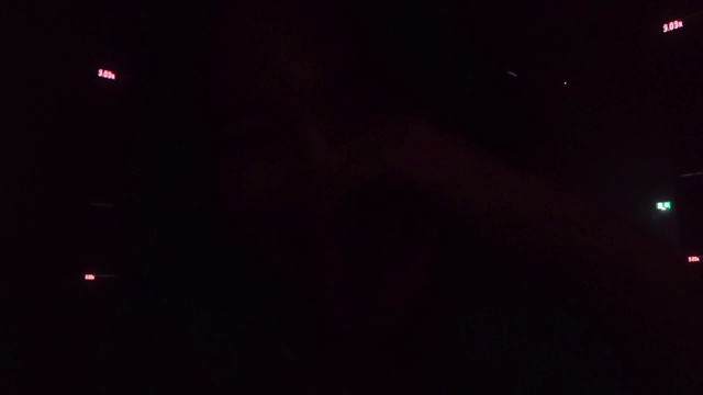 Yuggie Smile (warning flashing lights)