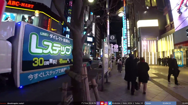 Robcdee sights erobb221's new truck on the streets of Tokyo