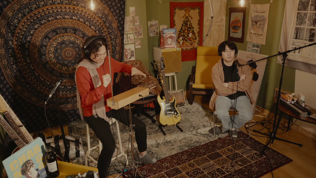 How to play the Theremin