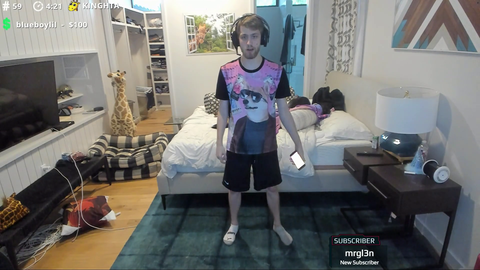 Soda plays Just Dance without any music