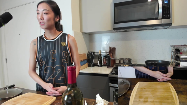 triciaisabirdy Addresses DMs She's Been Getting Recently - Threats on her life etc.