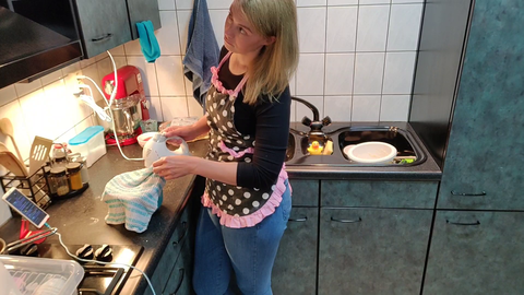 MsFloof Kitchen Fail