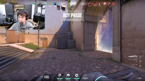 Michael Reeves makes a pro gamer play