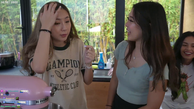 This explains so much about Fuslie