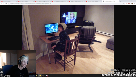 xqc shows pictures from 11 years ago