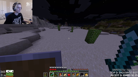 xQc dies in minecraft