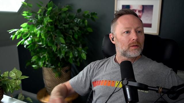 Limmy receives a lovely message from a fan
