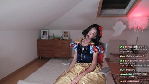 This corpse Snow White Halloween cosplay