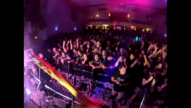 DragonForce are POV streaming their concert tonight...they have a LED VapeGun.