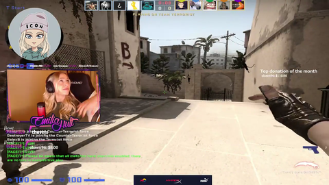 When you want to grab your gf boobs but she is streaming