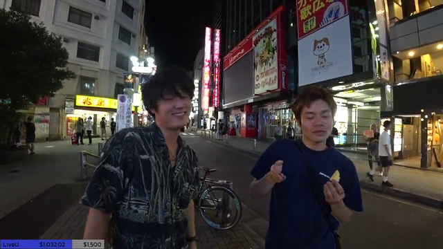 Rob finds QxC fan in Japan