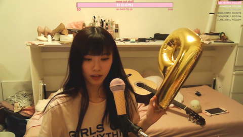 suriyocandy - Streamer Discovers How To Fap