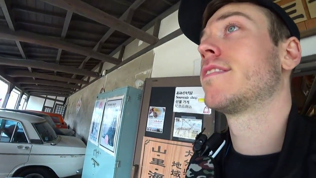 Jakenbake monkaW
