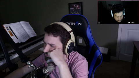 Destiny teaches Greek a life hack on how to be comfortable around people irl