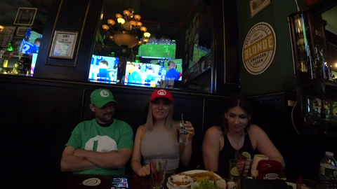 Alinity lost her sandals in Nick's and Soda's house