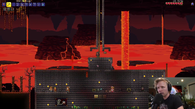 Quin vs Lava Boss in Terraria
