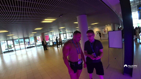 Knut left a fan hanging