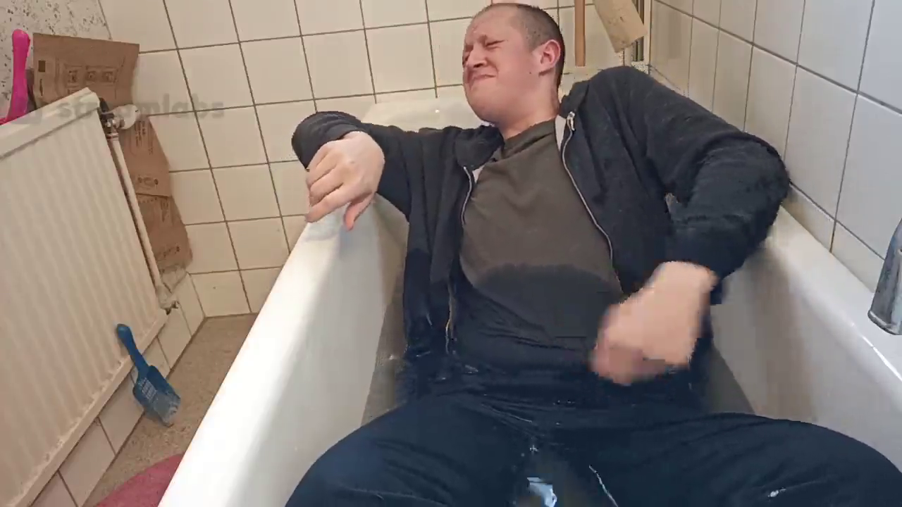 swedish xqc bathes in surströmming