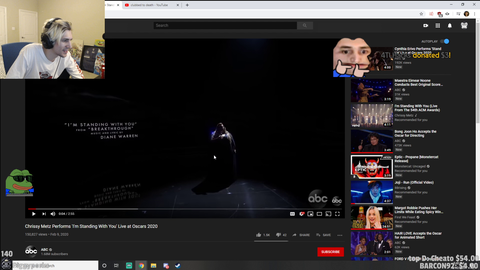 XQC sees a beautiful Oscars performer