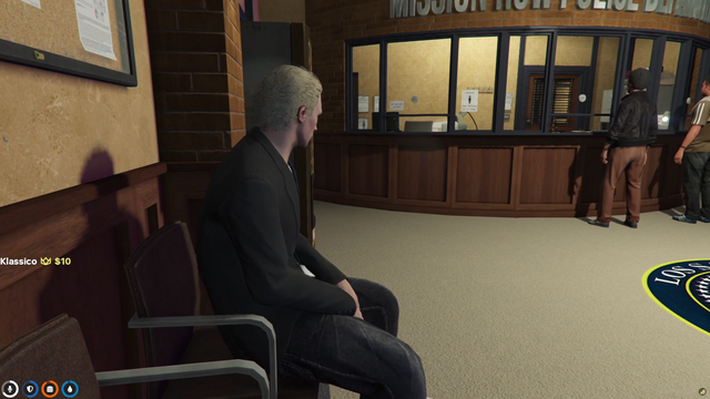 LeanBois Trying to Retrieve their Items from the Cops