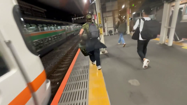 klat special forces catching train