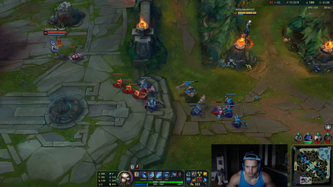 Tyler dodges enemies left and right to make the greatest escape of all time