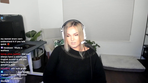 Nick's roommate's youtube editor starts streaming again after 5 years