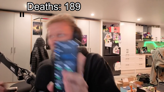 streamer took a week-long break from his pc and came back like this