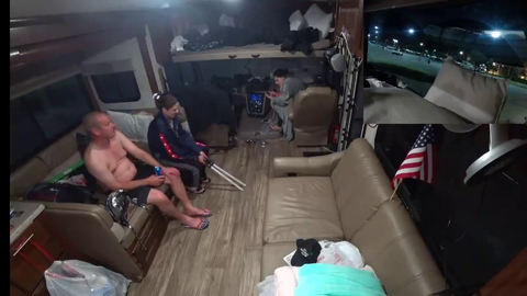 Bjorn Gives A Stream Idea To Cassandra