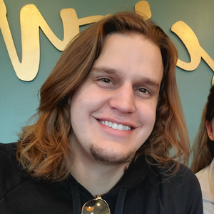 LuigiPlaysBass