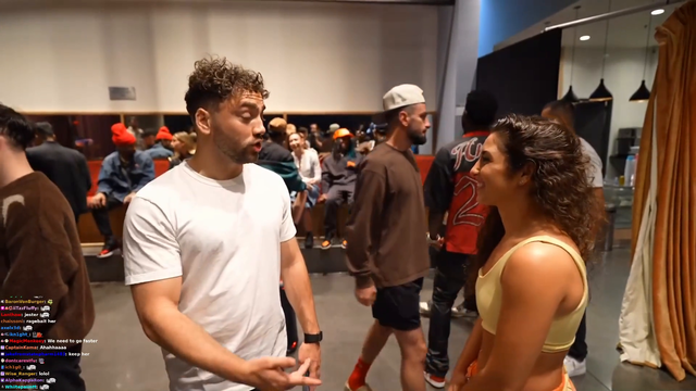 Mizkif tells a joke to JasonDerulo's background dancers