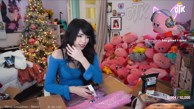 the moment Emiru hit 10k subs