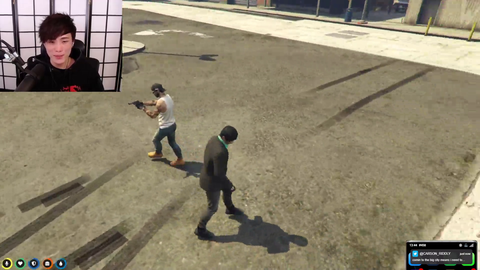 Valkyrae tries to get revenge on Sykkuno