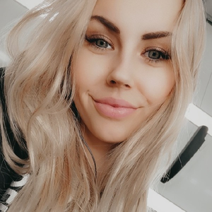 Caxyhh