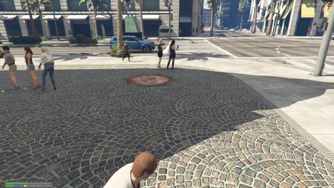 soda distracting a pug while the jewelry store is being robbed by his crew