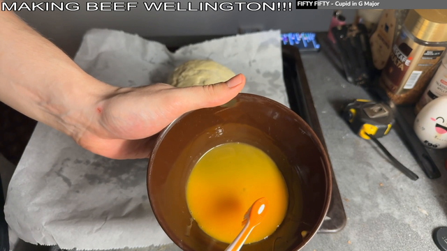 idiot attempts egg wash