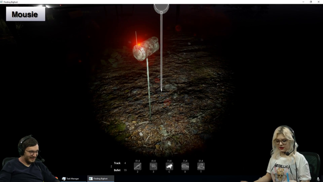 Zylus scares Mousie