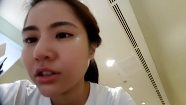 I am sure Kiaraakitty doesn't need an introduction around here.