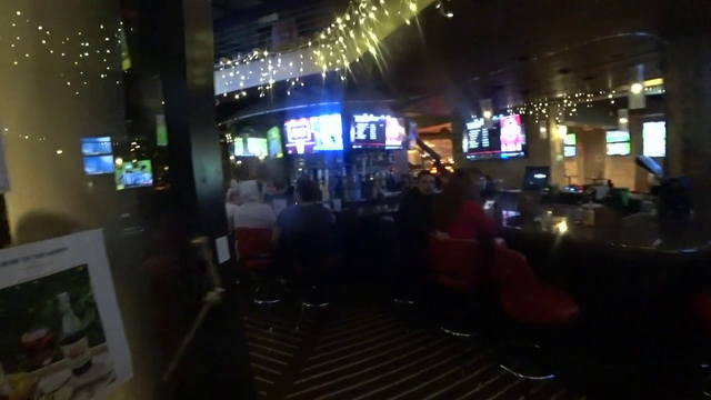 Esfand is late to the podcast.