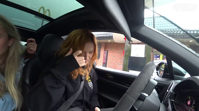 Nmplol orders McDonalds while in Norway